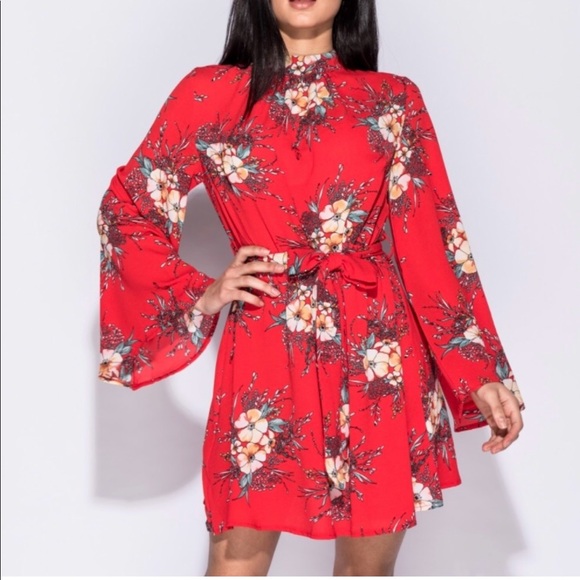 🔥🔥Gorjess Bali mini dress🔥🔥 - Picture 2 of 5